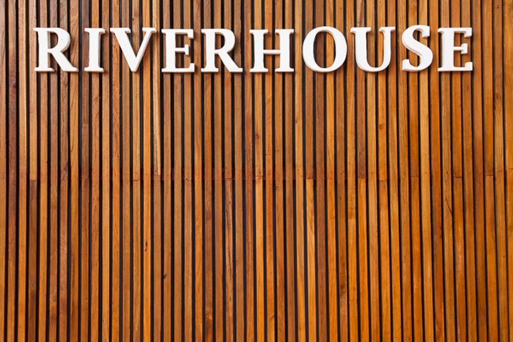 Riverhouse-The Teak House Mae Sariang Exterior photo